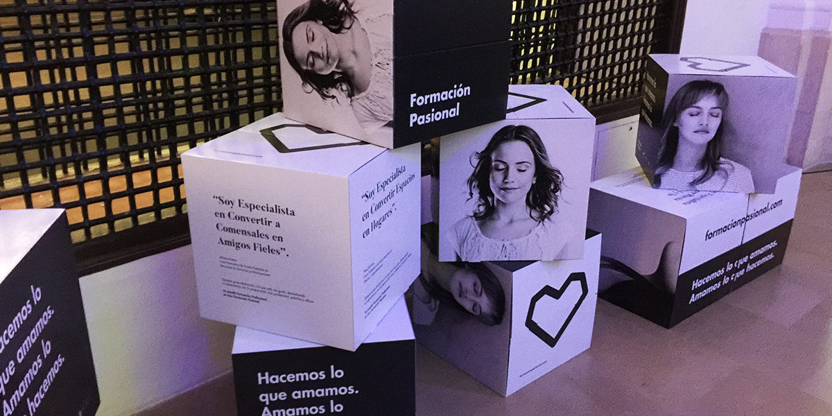 Stand Cubos decoración