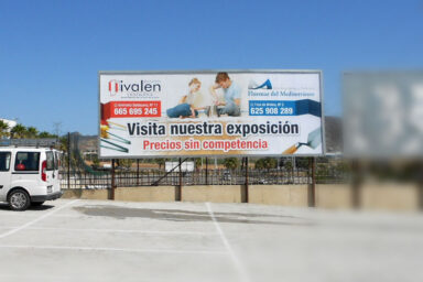 Valla marco, publicidad - Soportes publicitarios - Parque mediterraneo