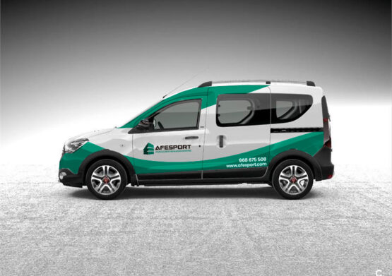 Rotulación furgoneta empresa construcción