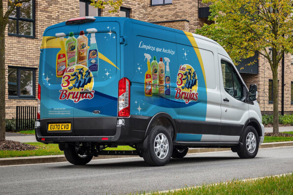 diseño rotulación flota vehículos las 3 brujas